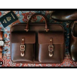 Editor Briefcase With Trolley Sleeve V1